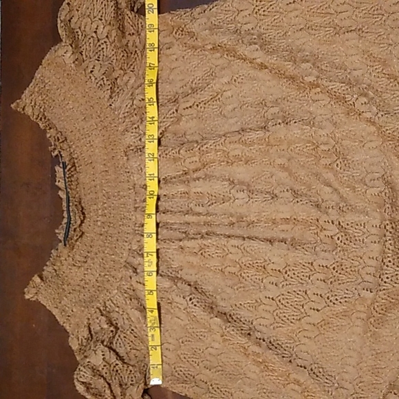 She + Sky Size Small Harvest Orange Smocked  Off Shoulder Neckline Top - Picture 8 of 9